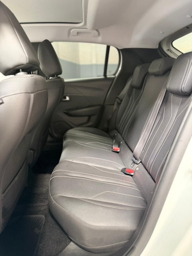Peugeot 208 Feline Tiptronic — foto 6